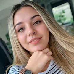 clair_ullrich