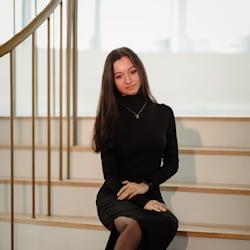 aida_m00n