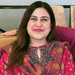ayeshaniazi02