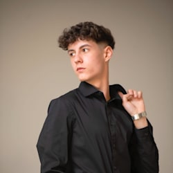 leasu_alex
