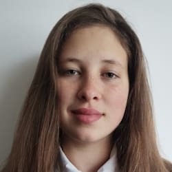 adelina_adesisi