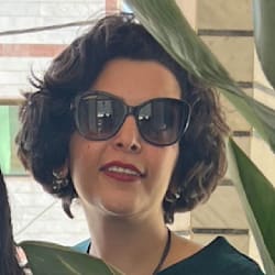 negar_khozhandi