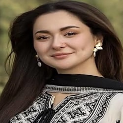 ayesha_8834