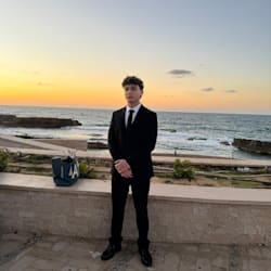 adam_mohamed84