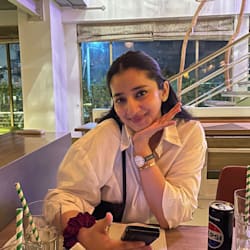 moomalyusuf