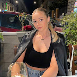 caitlin_baker