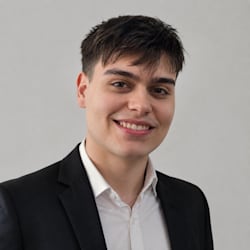 valentinoosaran