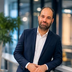 adeelrazaazeemi