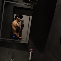 shivam_jacked