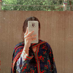komal_nisar