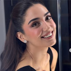 mayaali_design