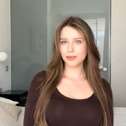 mila_popova