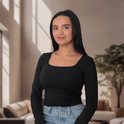 lauraleon22