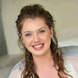 aimee_mills