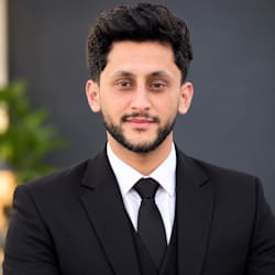 ishtiaqali5