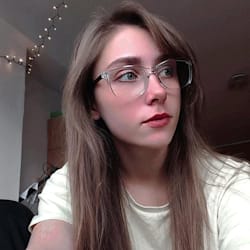 alisa_sagari