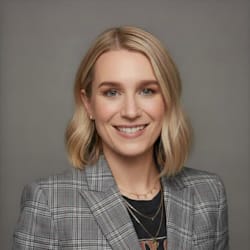 courtneysholl