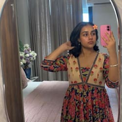 divya_twirls
