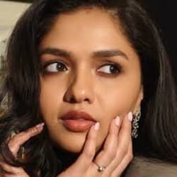sunaina_kim