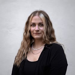 lenaarmbruster