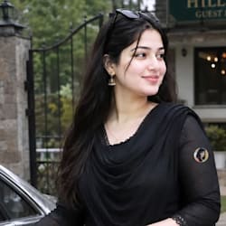 zainab_7632