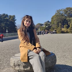 ninamalik977