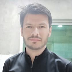 nomi_khan77