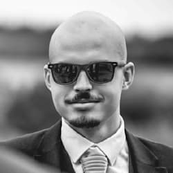 strufajs