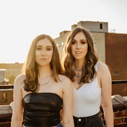 thehobbssisters