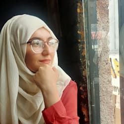 zaineb_aamir