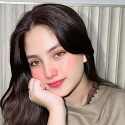 zainab_7624