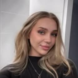 abigail_pera