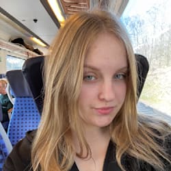 viktoriia_210