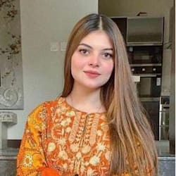 prof_sareena