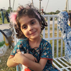 ayza_hussain