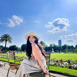 rebbecca_hendri