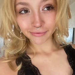bloombybella