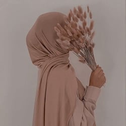 bushrabakhtawar