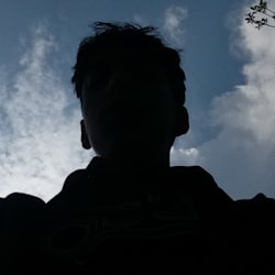 ahowais156