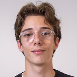 eliott_hrtn