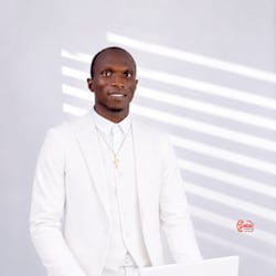 moses_244