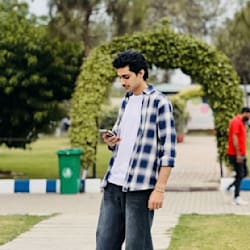 huraira_f24