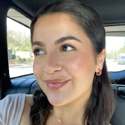 sophia_8787