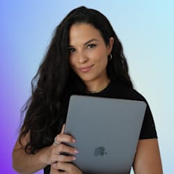 ariaslidia_ugc