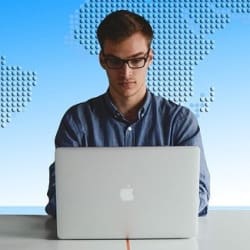 domaincom