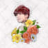 create a floral composition with your favorite plants