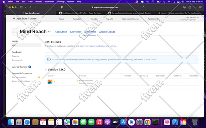 develop ios application that is simple