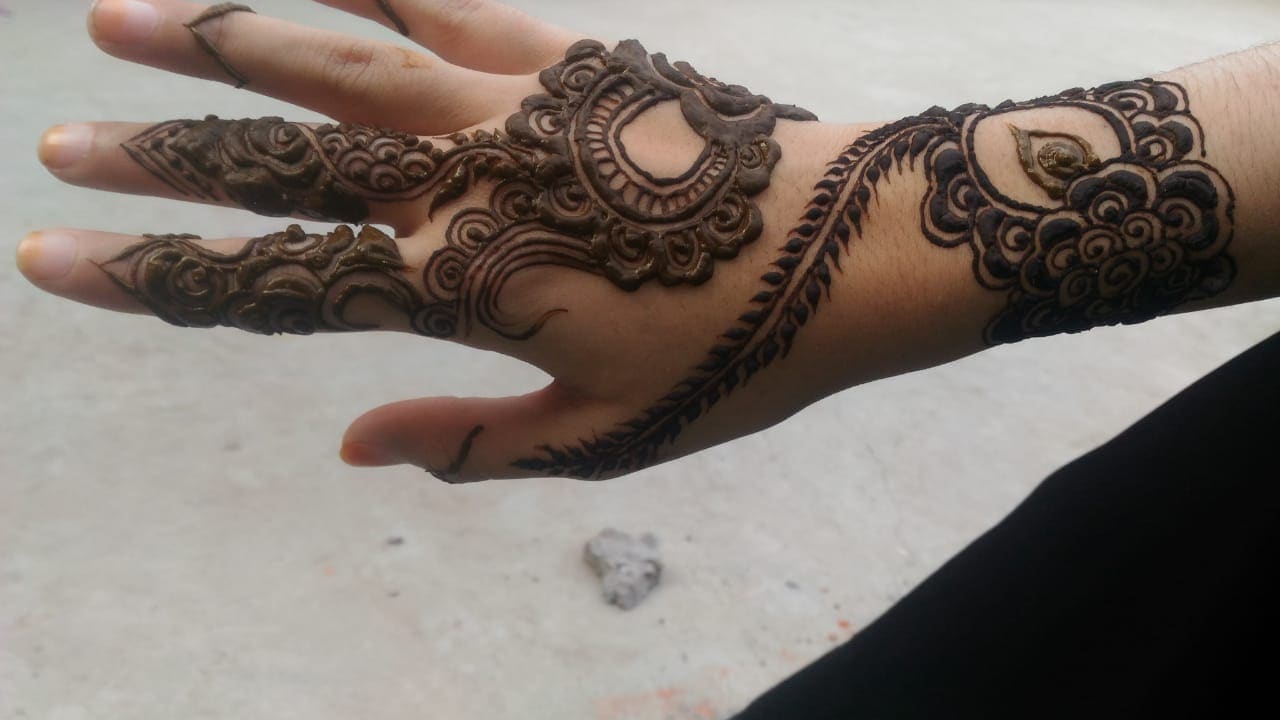 Create Eye Catching Tattoos And Mehndi Designs By Zarahayat262 Fiverr