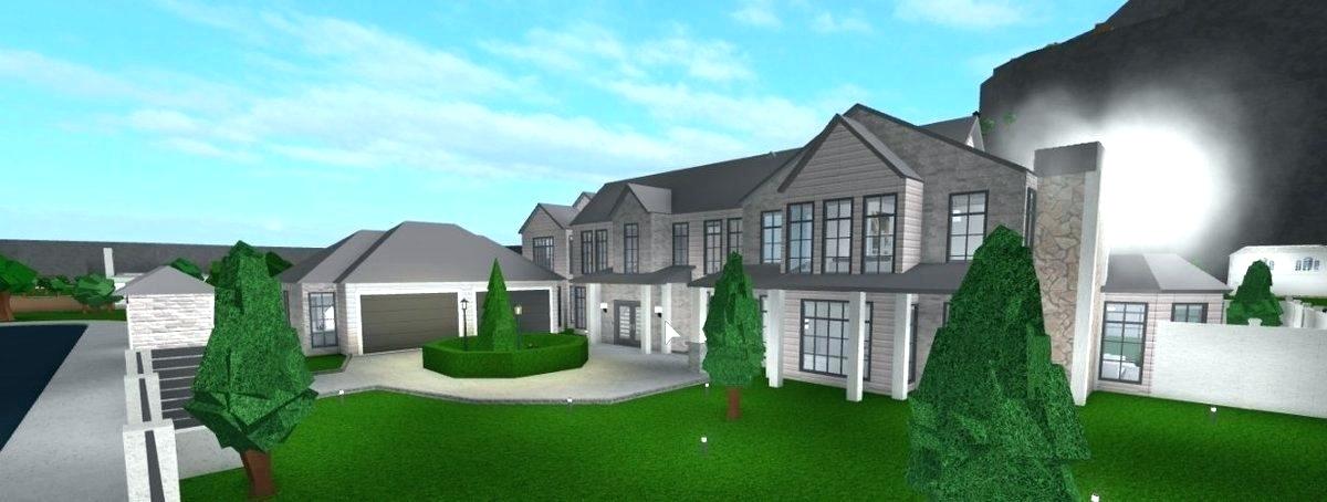 White Family 2 Story House Bloxburg