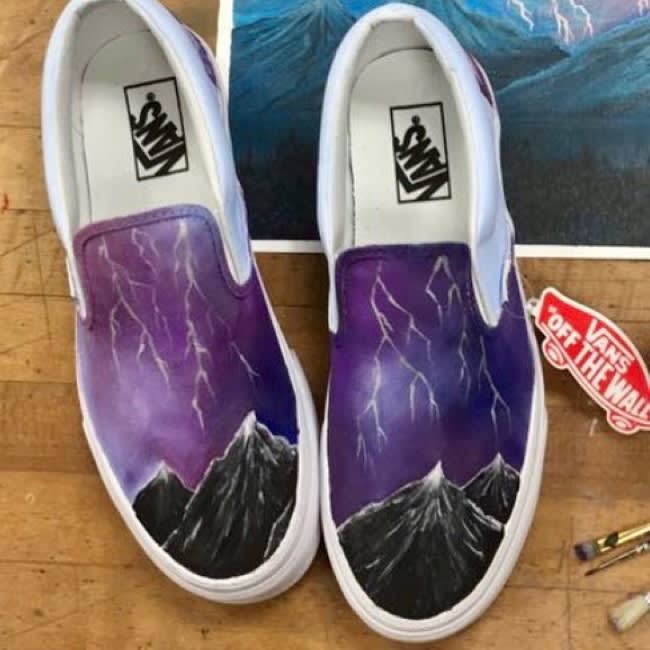 Design and paint custom shoes by Madsguzzo
